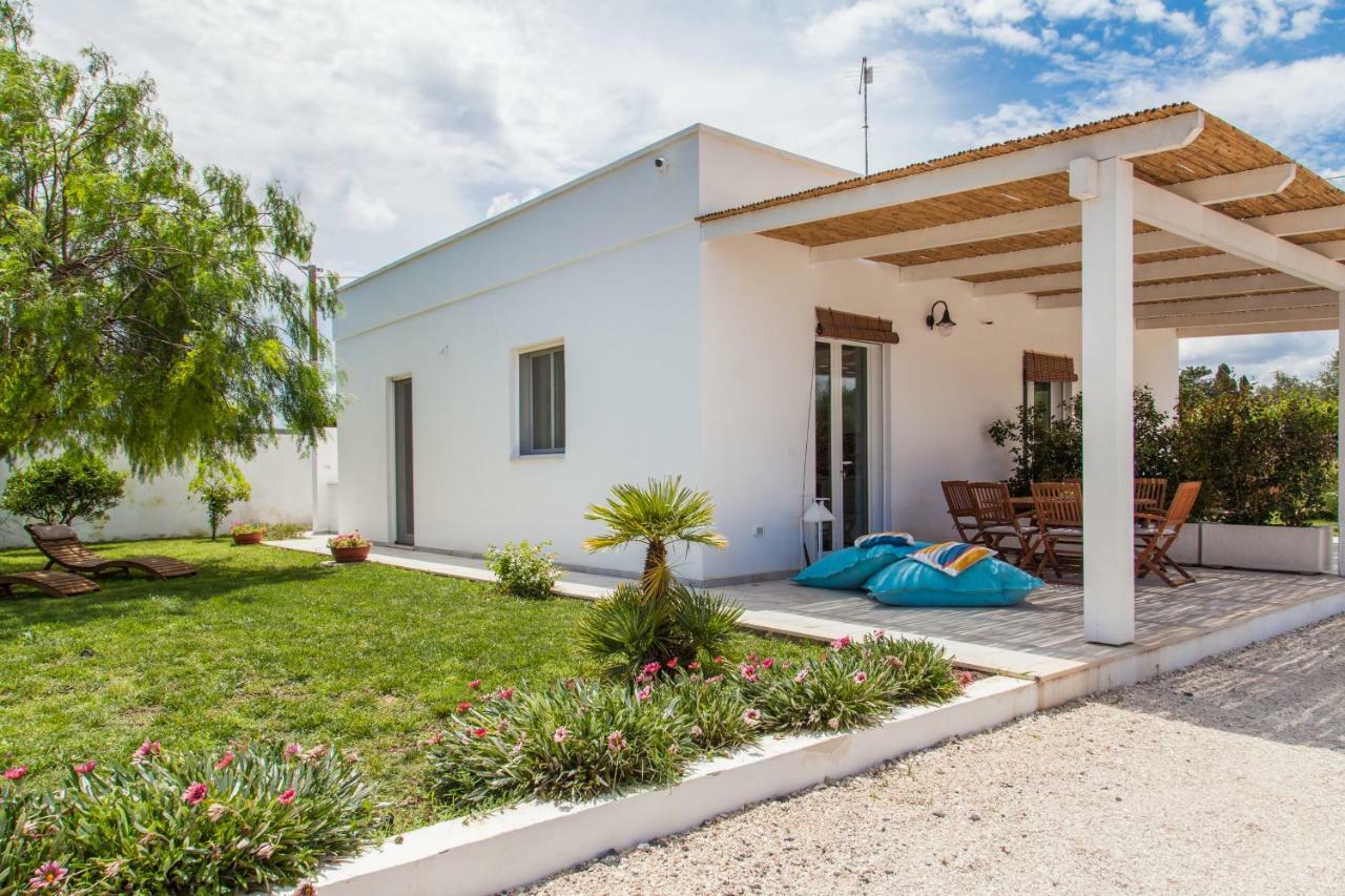 Villa Leomaris Torre dell'Orso Exteriér fotografie